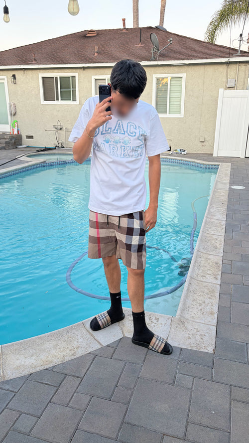 Black Market Skulls - White